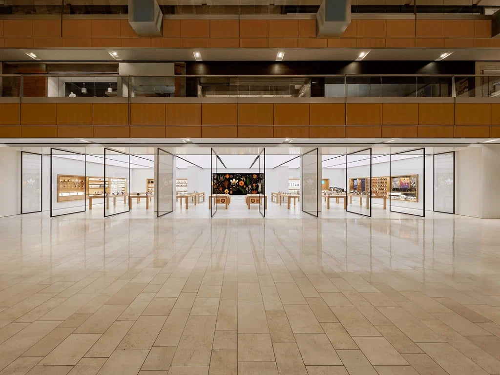 Apple Order Pickup & Genius Bar Support 1
